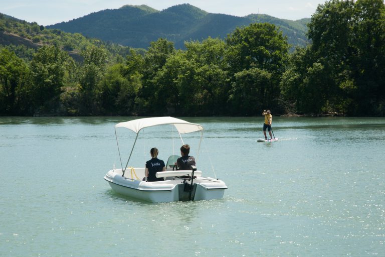 Bateau électrique sur la Durance